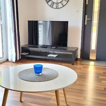 Zeglarzy-apartamenty 3pokojowe Lodge Rusinowo (Slawno)