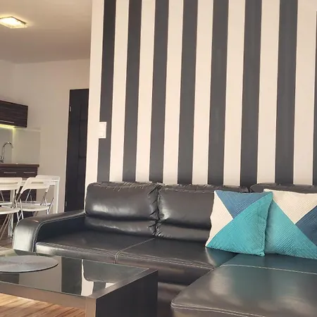 Zeglarzy-apartamenty 3pokojowe Lodge Rusinowo (Slawno)