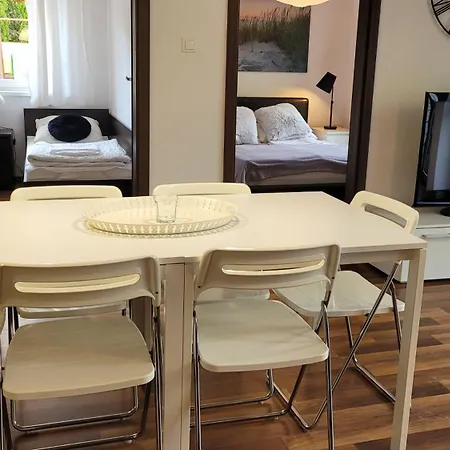 Zeglarzy-apartamenty 3pokojowe Rusinowo (Slawno)