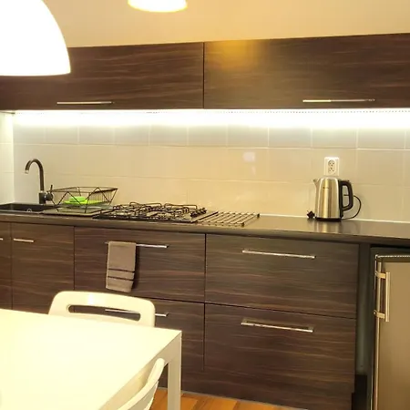 Lodge Zeglarzy-apartamenty 3pokojowe *