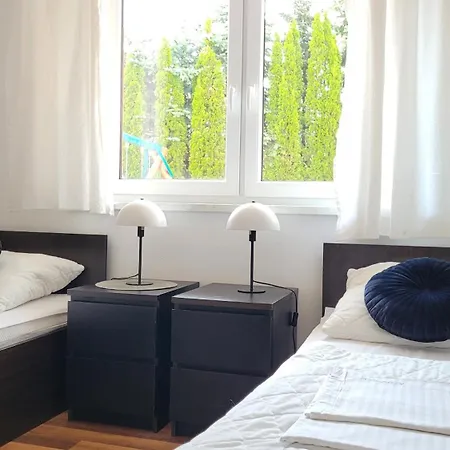 Lodge Zeglarzy-apartamenty 3pokojowe Rusinowo (Slawno)